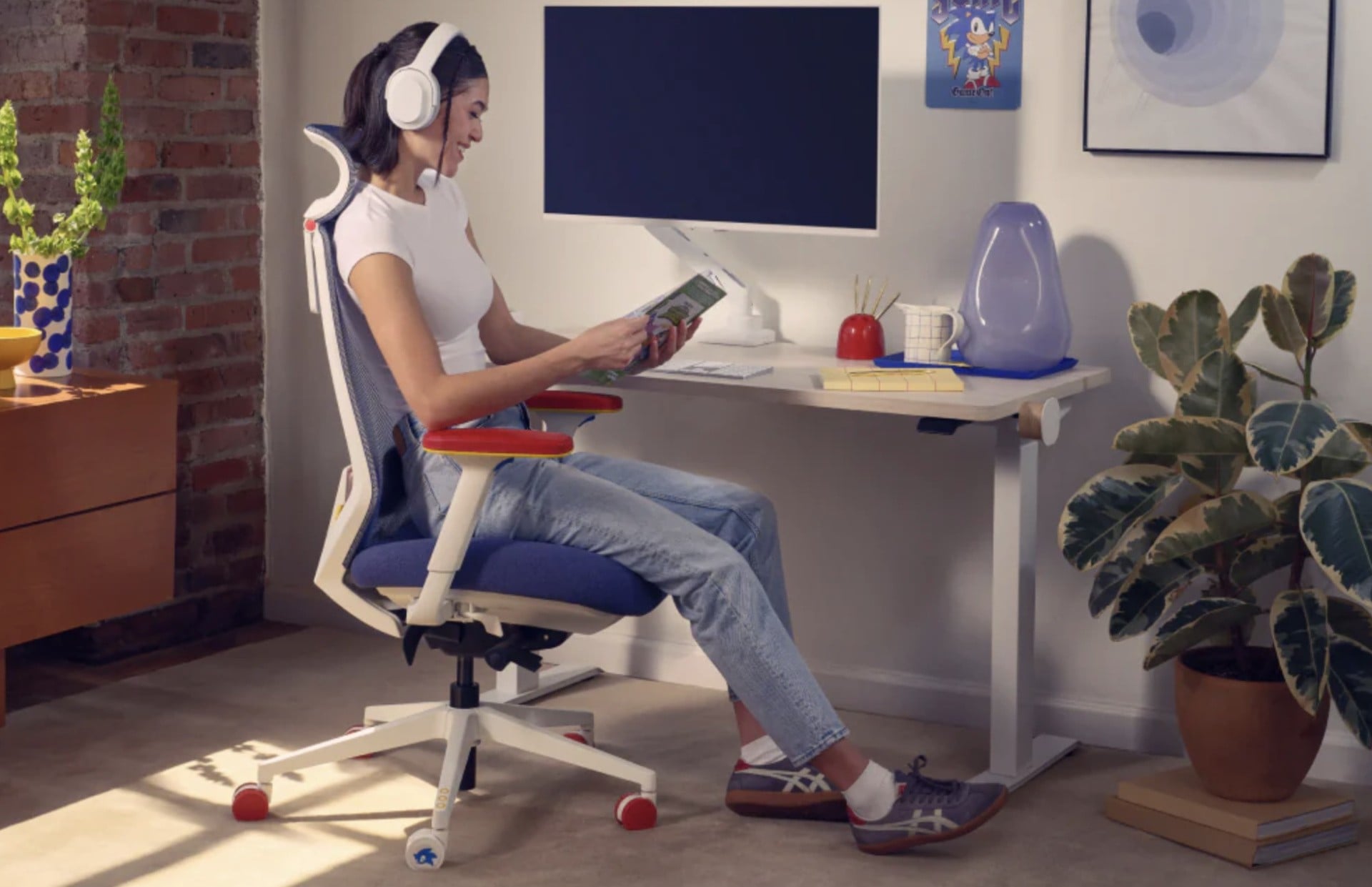 Sega-themed Branch office chairs inspired by Sonic, Dreamcast, and Genesis
